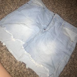 Denim skirt!